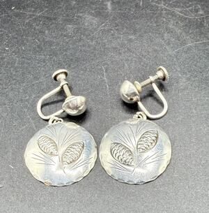 Vintage Stuart Nye Pinecone Earrings Screw Back Sterling Silver - 4.559 grams